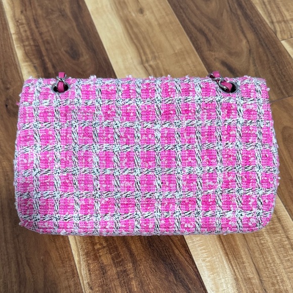 CHANEL Medium Classic Double Flap Tweed Bag - Picture 3 of 12